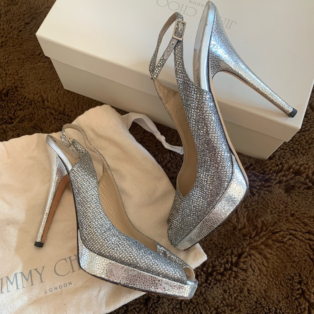 Jimmy Choo Nova silver glitter slingback sandals. Size 39, US 9.